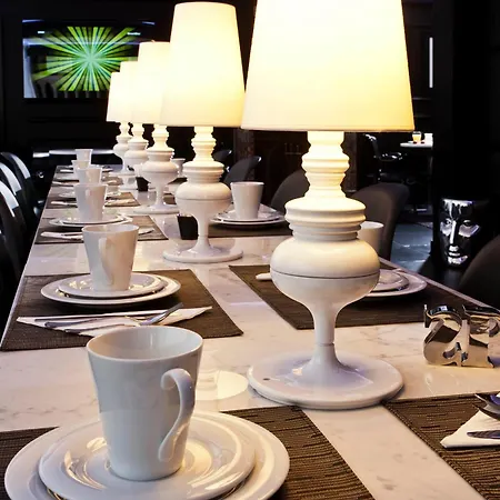 Hotel Icone 3*