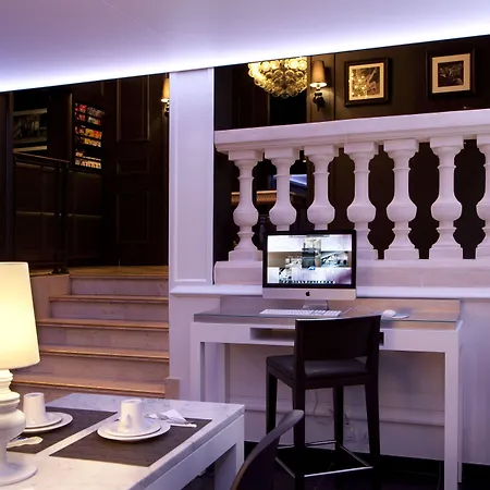 Hotel Icone 3*