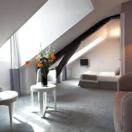Hotel Icone 3*