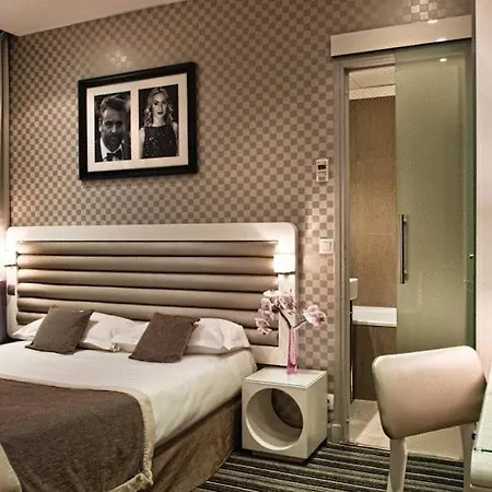 Hotel Icone 3*